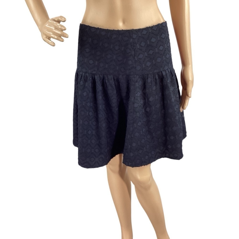 Ann Taylor Navy Textured Mini Skirt Flared Lined Back Zip Size 4